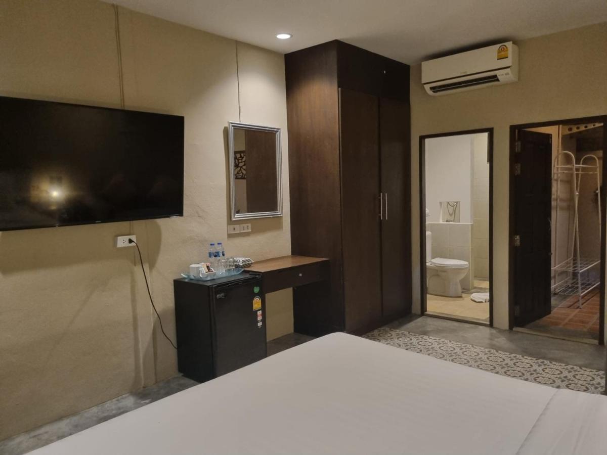 New Breakers Hotel Rawai Extérieur photo