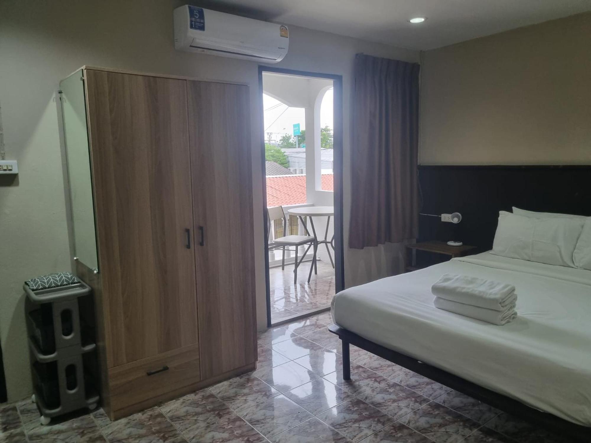 New Breakers Hotel Rawai Extérieur photo